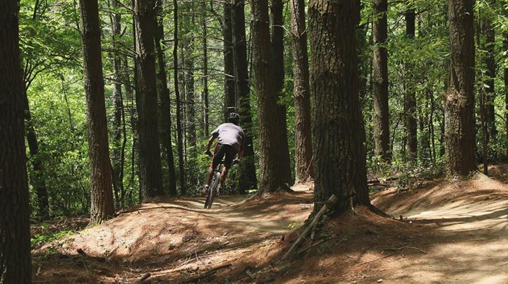 paris mountain biking